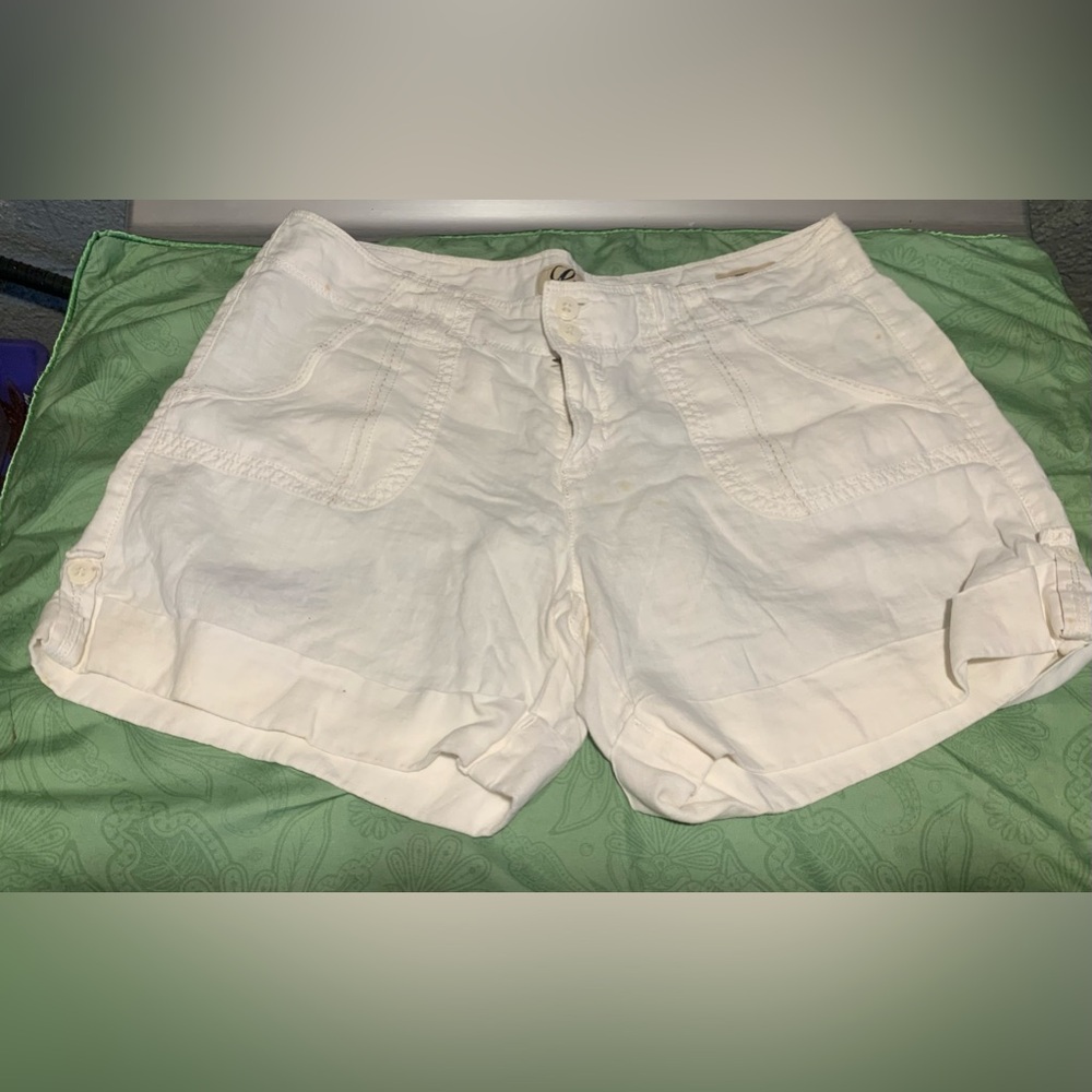 Lucky Brand white Linen Easy Fit shorts size 8